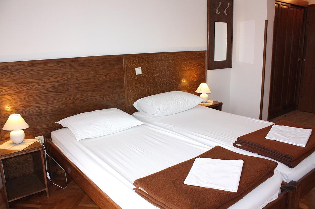 Mb Bed&Breakfast Паг Стая снимка