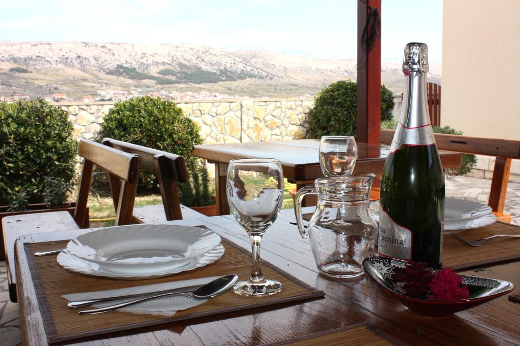 Mb Bed&Breakfast Паг Екстериор снимка